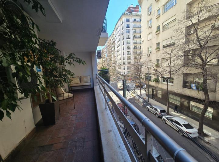 Departamento · 245m² · 6 Ambientes · 1 Cochera