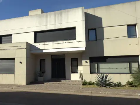 Casa en Venta en Gualeguaychu, Gualeguaychú