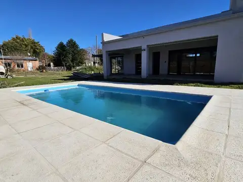 Casa en Venta en Antelo, Victoria