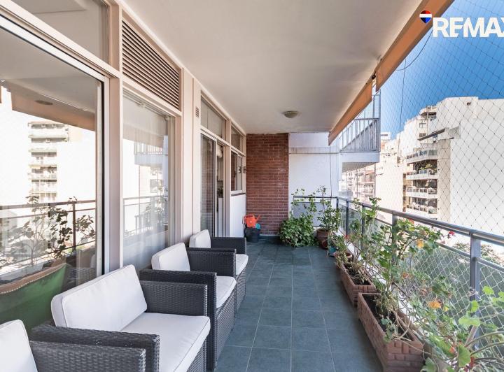 Departamento · 99m² · 4 Ambientes · 1 Cochera
