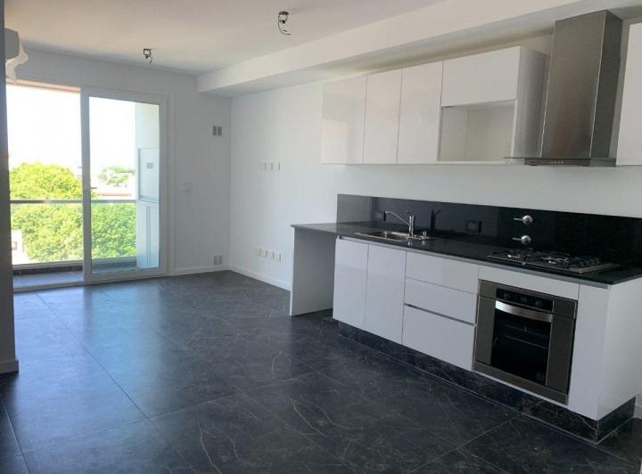Departamento · 50m² · 3 Ambientes · 1 Cochera