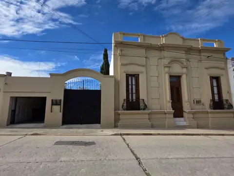 Casa en Venta en Victoria, Entre Ríos