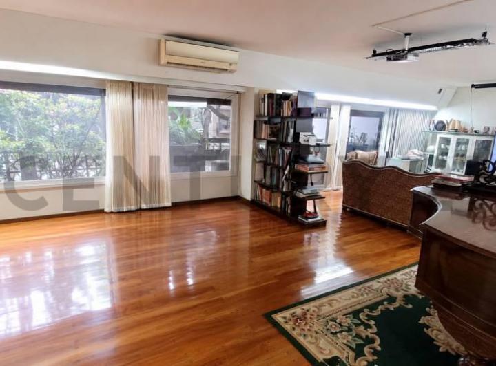 Departamento · 240m² · 5 Ambientes · 2 Cocheras
