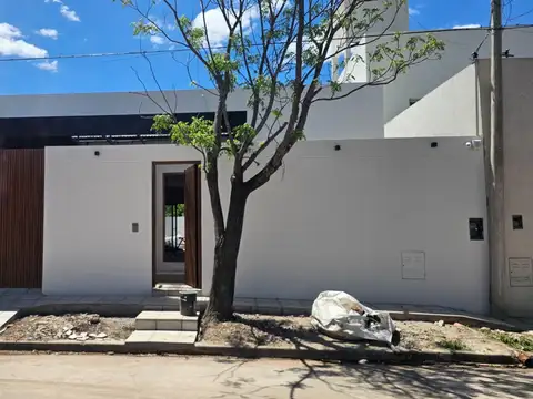 Casa en Venta en Gualeguaychu, Gualeguaychú