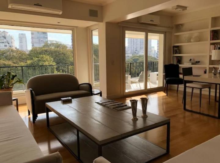Departamento · 200m² · 5 Ambientes · 1 Cochera