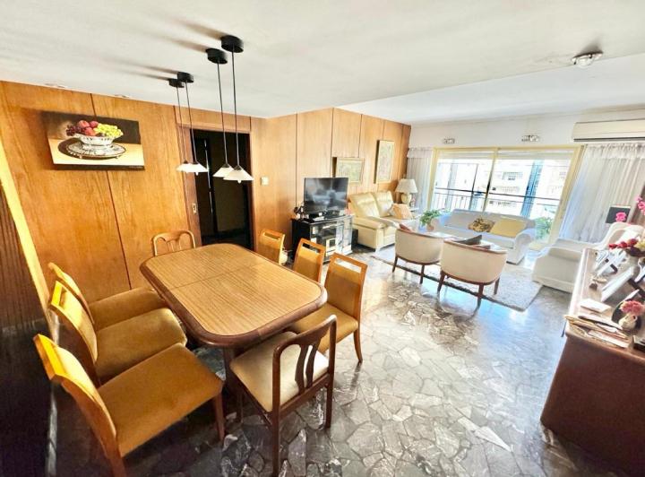 Departamento · 123m² · 4 Ambientes · 1 Cochera