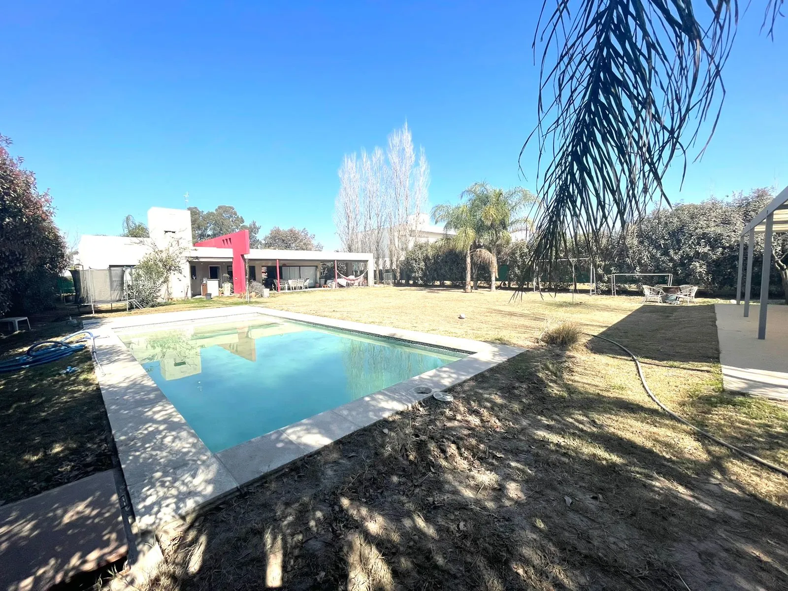 FINCAS 2 CASA EN VENTA CON PILETA !!!