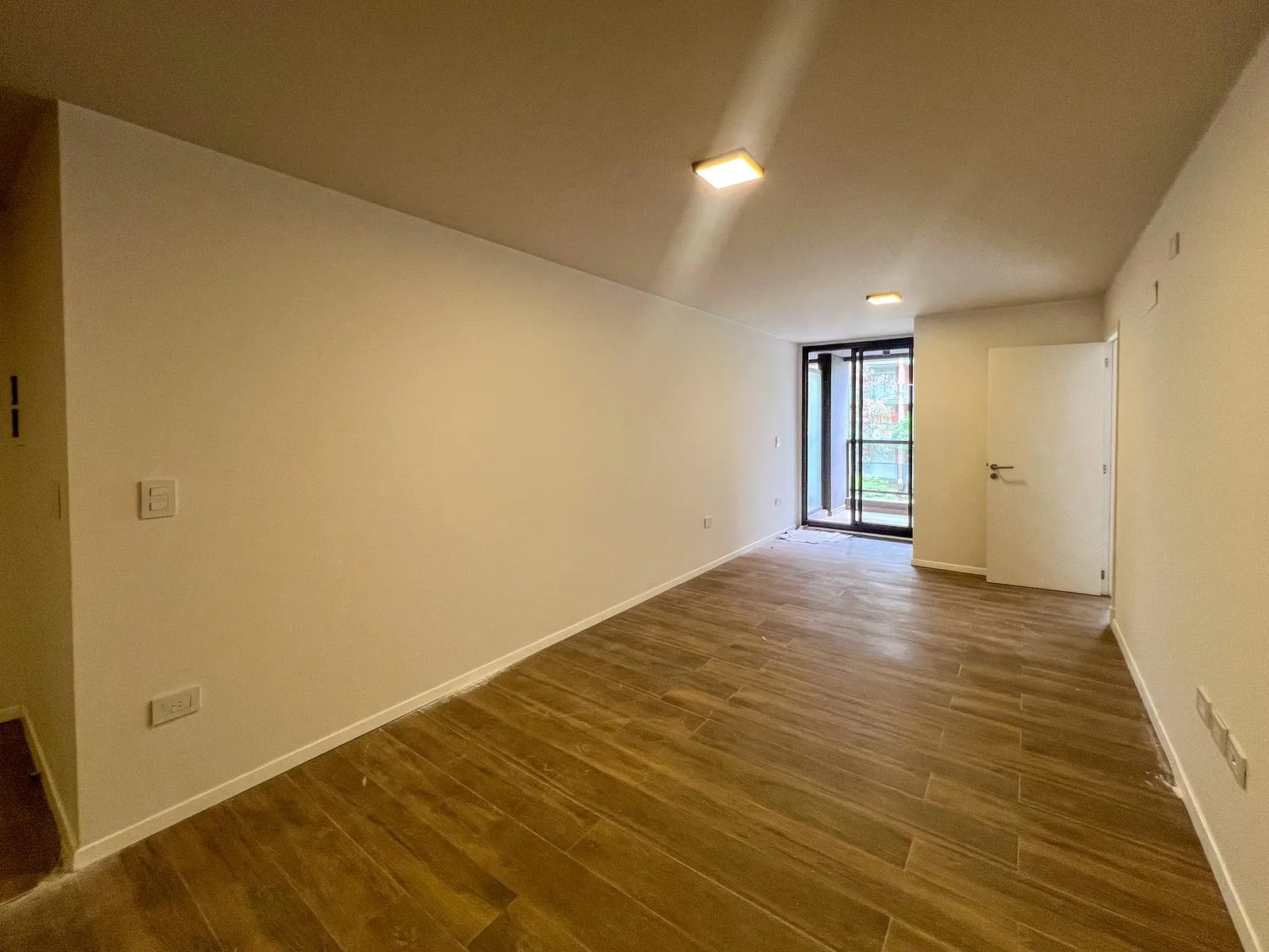 ALQUILER| Departamento 1 y ½ Dormitorios con TERRAZA CON ASADORES en Nva Cba. - TBU50123 AP8567782