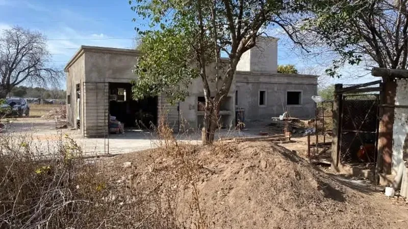 EXCELENTE OPORTUNIDAD!!!! 2,7 HECTAREAS CON CASA A ESTRENAR/  CAMINO A COLONIA TIROLESA