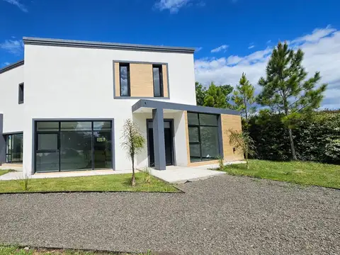 Casa en Venta en Gualeguaychu, Gualeguaychú