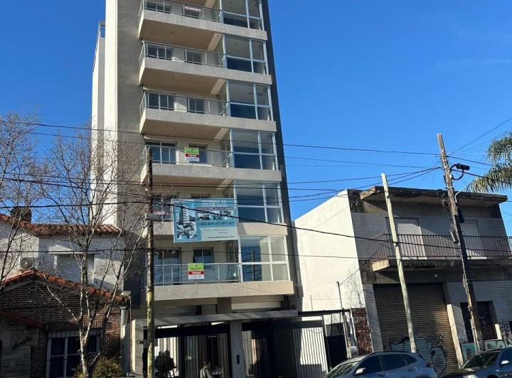 Departamento · 75m² · 3 Ambientes · 1 Cochera