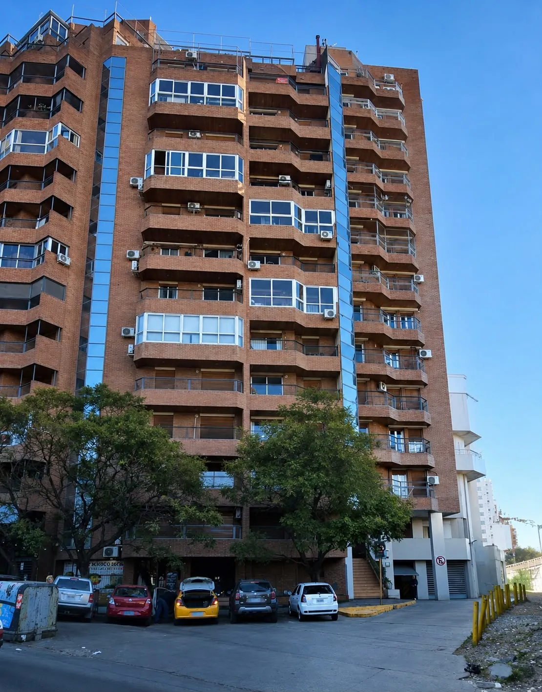 PRECIOSO DEPTO DE 2D CON BALCON Y COCHERA EN NUEVA CORDOBA!!! IMPERDIBLE!