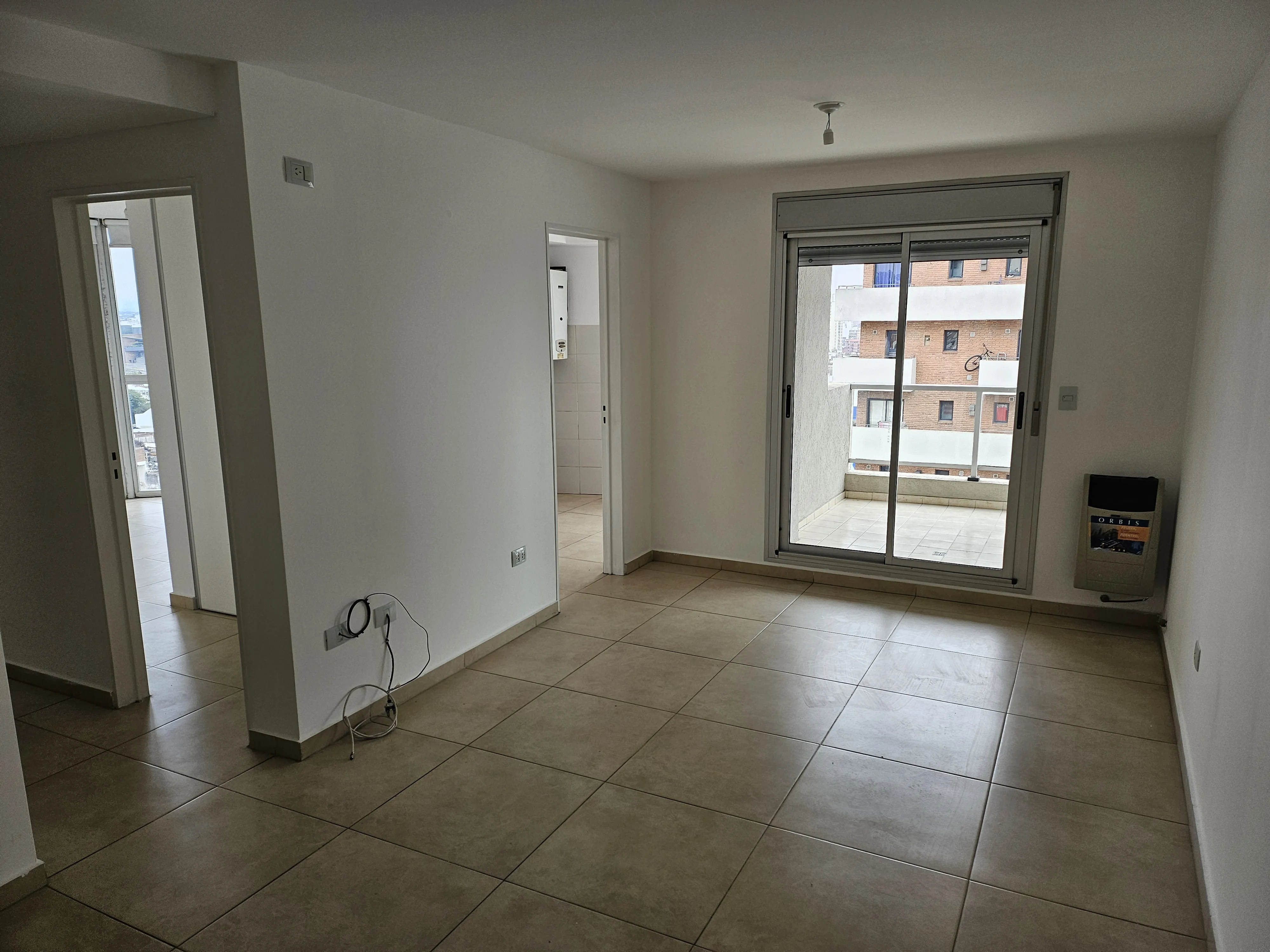 Departamento de 2 Dormitorios en Alquiler Regam Pilay 8