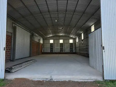 Galpón en Alquiler en Concepcion del Uruguay, Uruguay