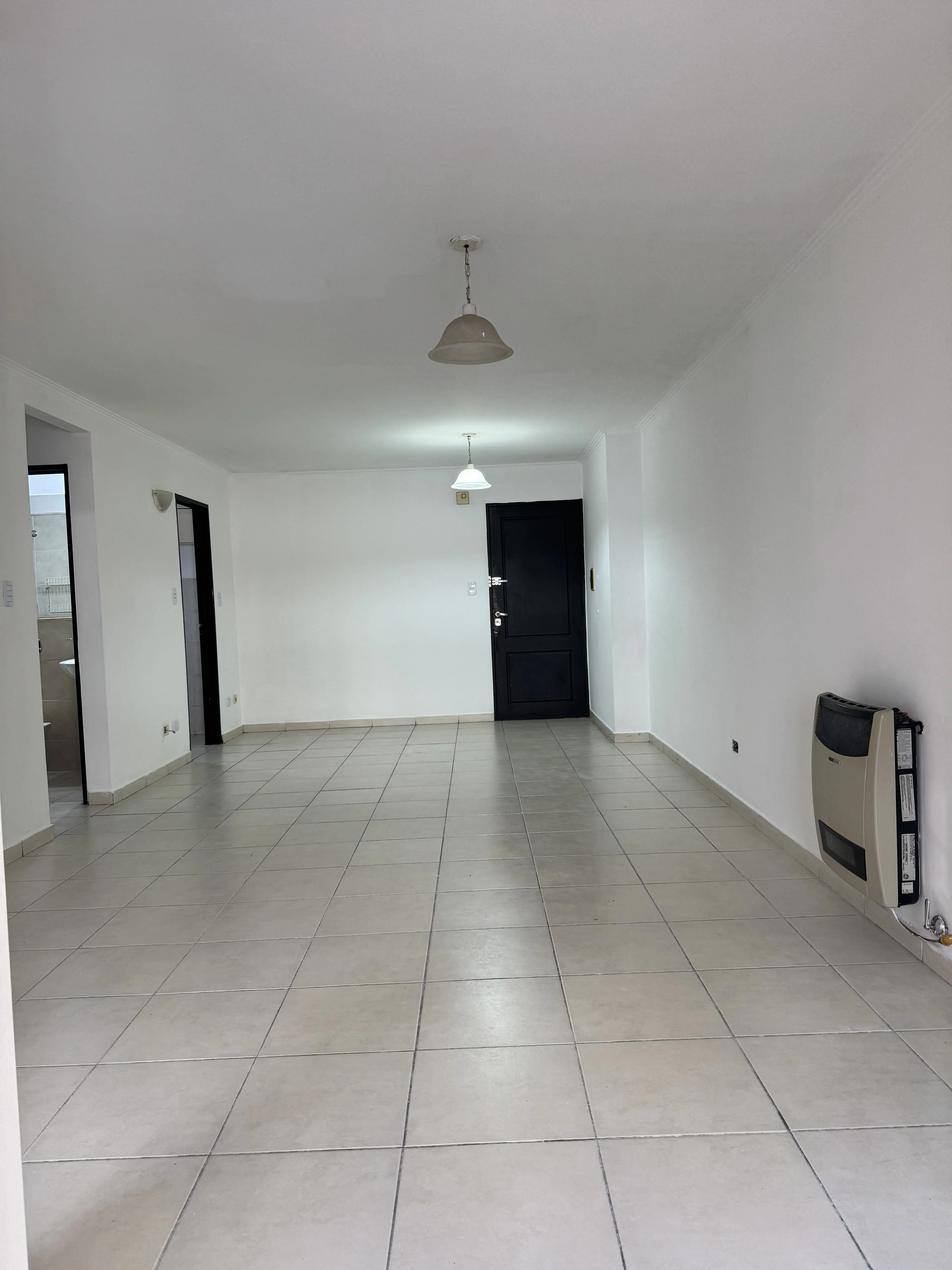 Amplio 2 dorm. Nva Cba (sin cochera)