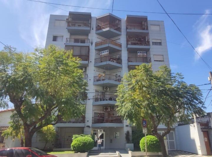 Departamento · 65m² · 3 Ambientes · 1 Cochera