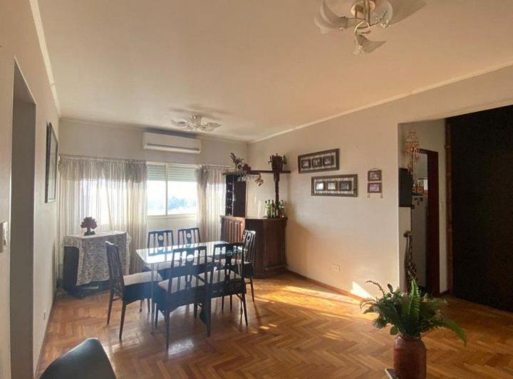 Departamento · 75m² · 4 Ambientes