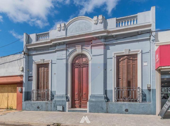 Casa · 140m² · 5 Ambientes