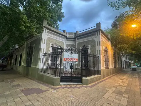 Casa en Alquiler en Sección 5 Residencial Sur, Mendoza