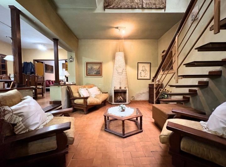Casa · 234m² · 5 Ambientes