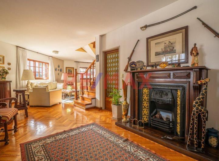 Casa · 175m² · 4 Ambientes · 1 Cochera