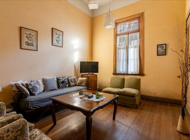 Casa · 95m² · 4 Ambientes · 1 Cochera