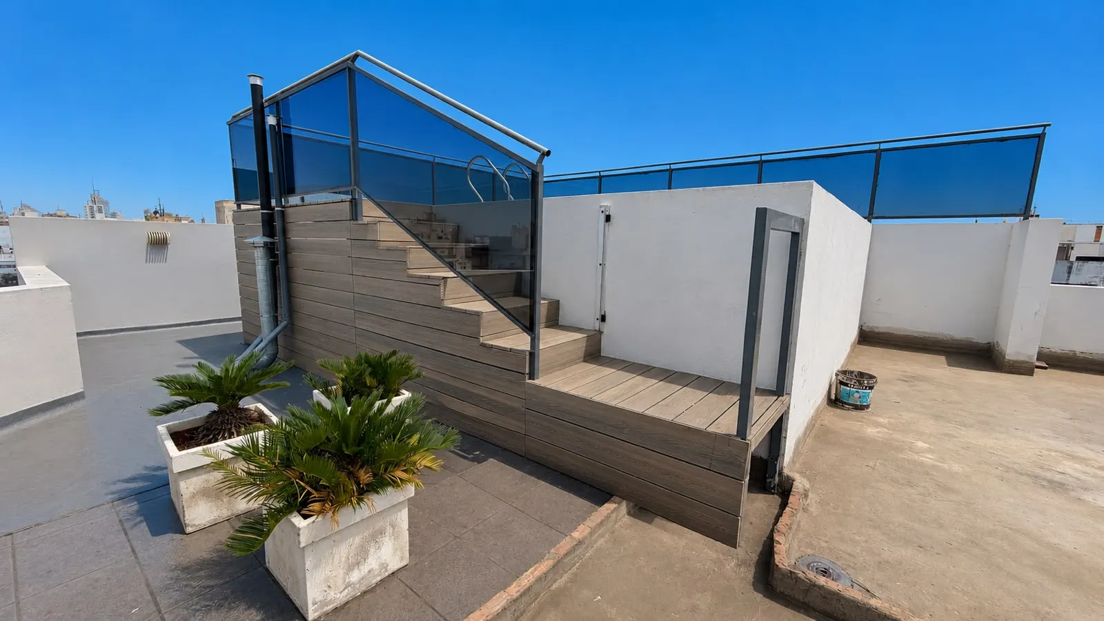 UN DORM. AMOBLADO EN BARRIO GENERAL PAZ, FRENTE CON BALCON Y TERRAZA