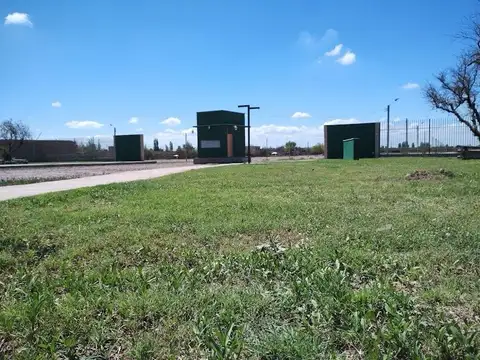 Terreno en Venta en Russell, Maipú