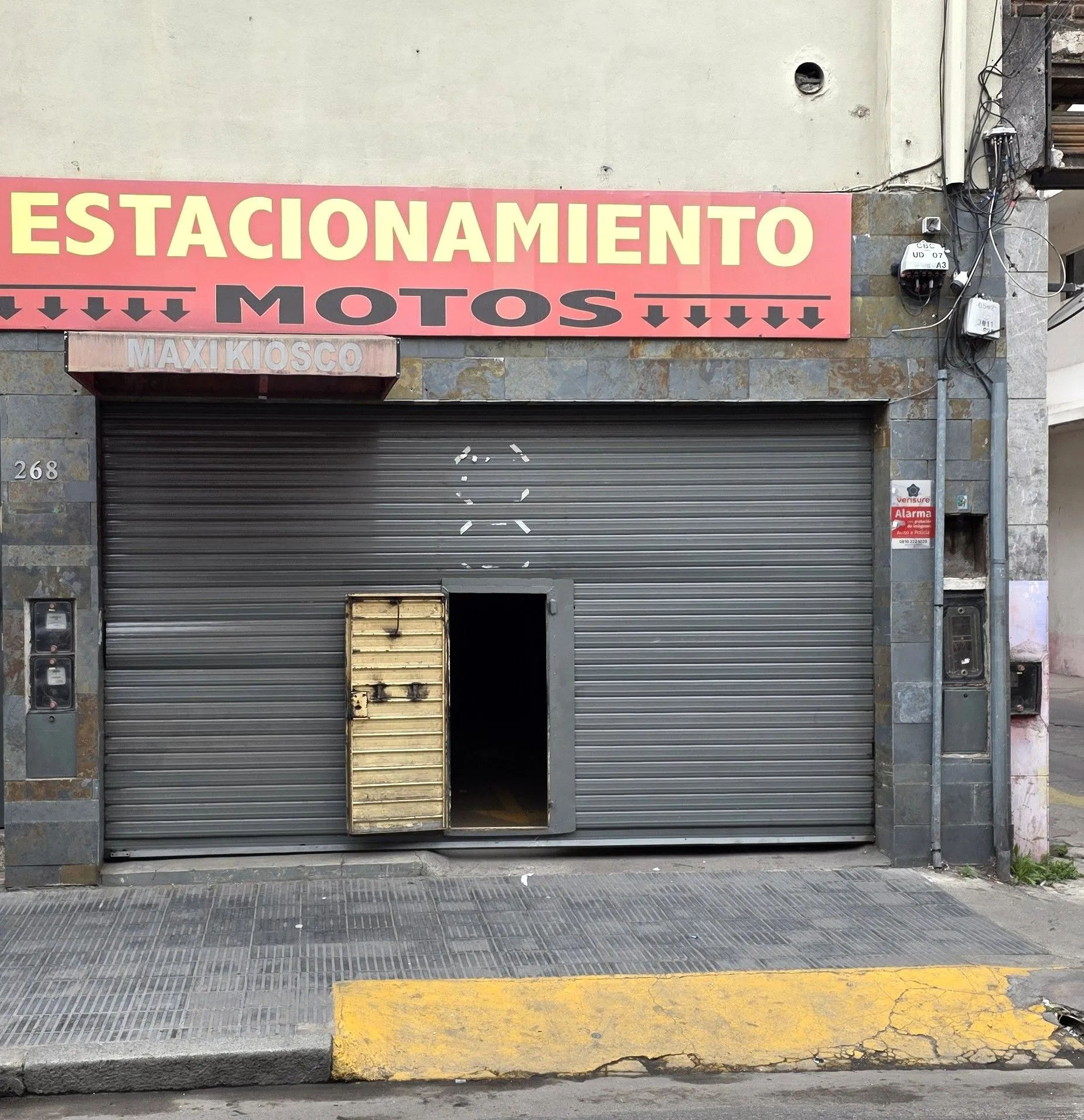 Centro Local comercial La rioja 268 $850.000
