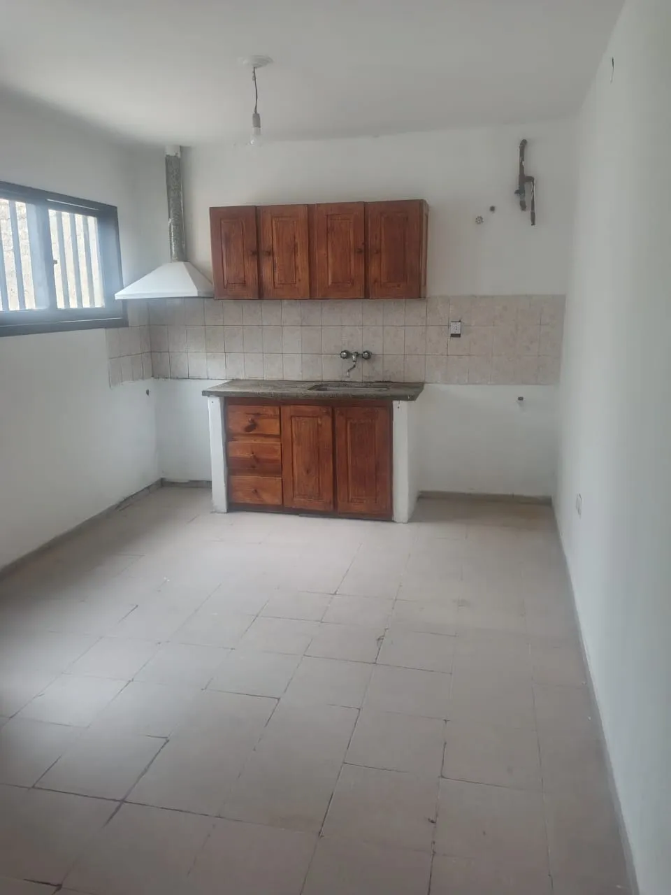 ALQUILO DPTO BARRIO SAN PABLO