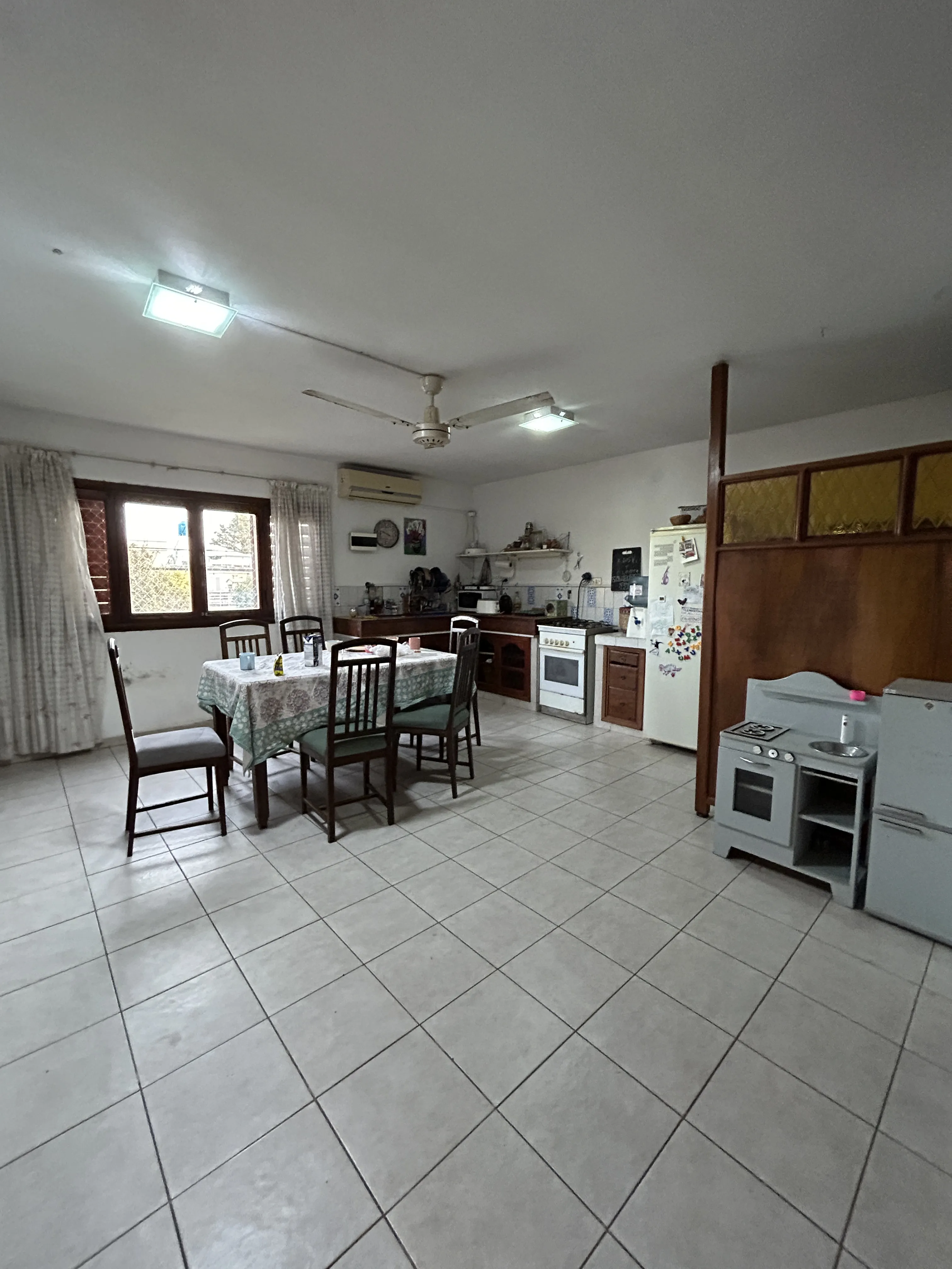 VENTA-CASA 2 DORM MAS DEPARTAMENTO-B° JUNIORS