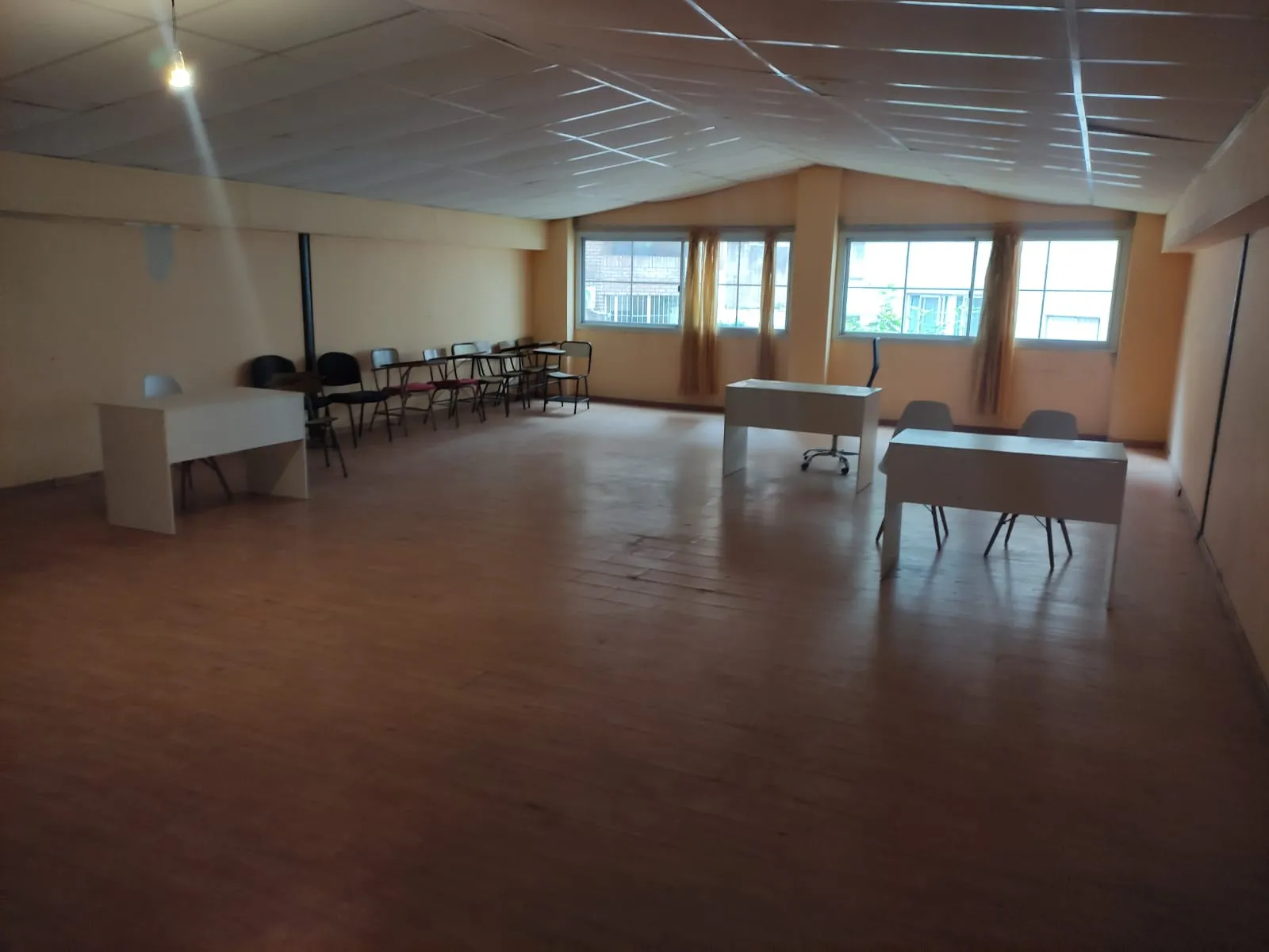 Dueño alquila loft de 120 m² ideal oficina o atelier