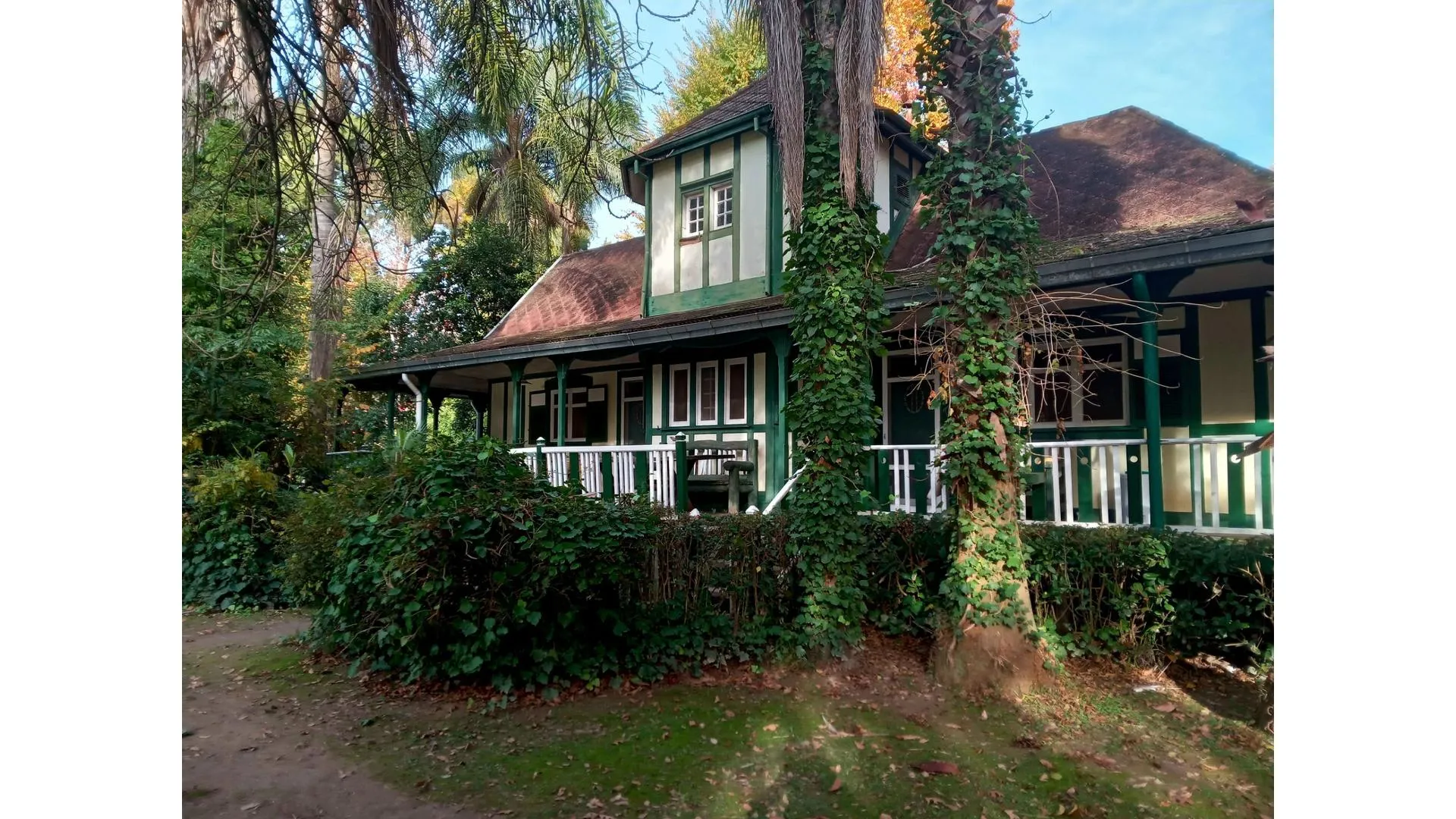 HIAWTHA Casa de estilo en 3 hectáreas sobre el  Capitán