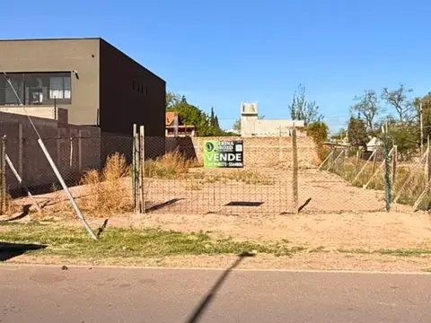 Terreno en Venta en Villa Nueva de Guaymallen, Guaymallén