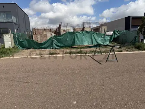 Terreno en Venta en Las Cortaderas Country, Countries y Barrios Cerrados en Rodeo de la Cruz