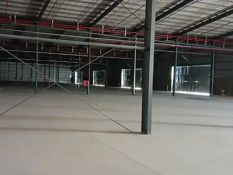 Galpón en Alquiler en Maipu, Maipú