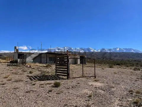 Casa en Venta en Potrerillos, Luján de Cuyo