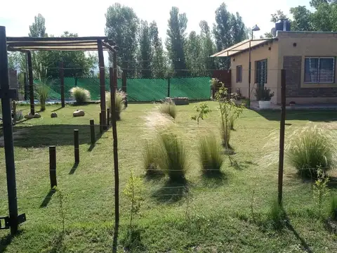 Casa en Venta en Colonia las Rosas, Tunuyán