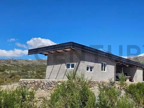 Casa en Venta en Potrerillos, Luján de Cuyo