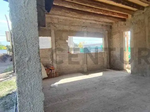 Casa en Venta en Russell, Maipú