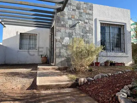 Casa en Venta en Mayor Drummond, Lujan de Cuyo
