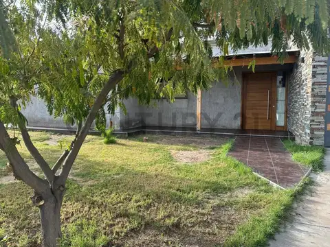 Casa en Venta en La Primavera, Guaymallén