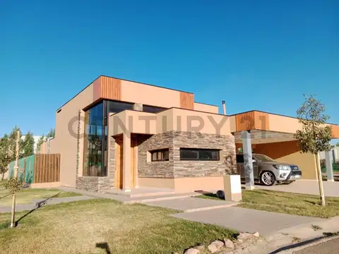 Casa en Venta en Rodeo del Medio, Maipú