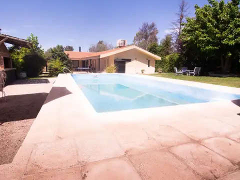 Casa en Venta en Lujan de Cuyo, Luján de Cuyo