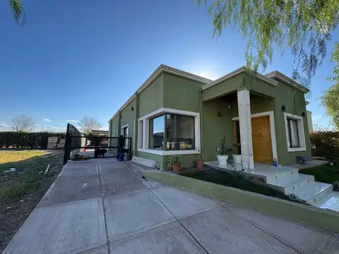 Casa en Venta en Colonia Segovia, Guaymallén