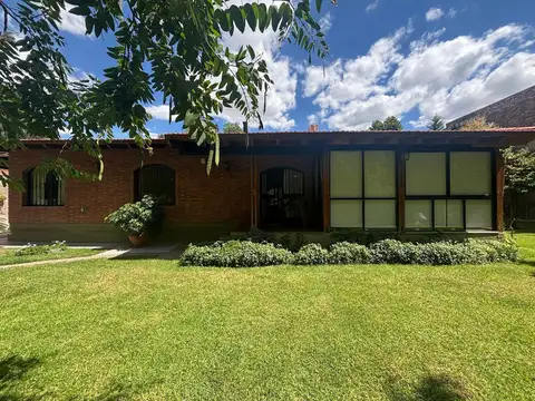 Casa en Venta en Mendoza, Capital