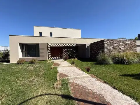 Casa en Venta en Lujan de Cuyo, Luján de Cuyo