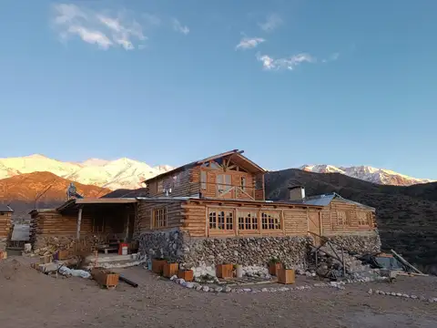 Casa en Venta en Potrerillos, Luján de Cuyo