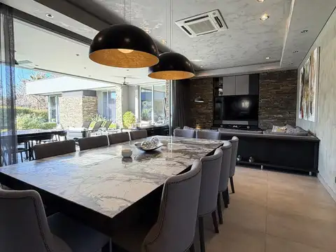 Casa en Venta en Lujan de Cuyo, Luján de Cuyo