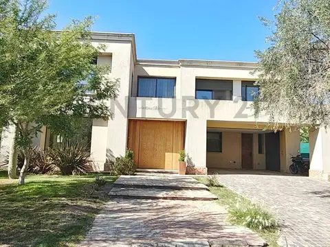Casa en Venta en Los Teros, Countries y Barrios Cerrados en Guaymallen